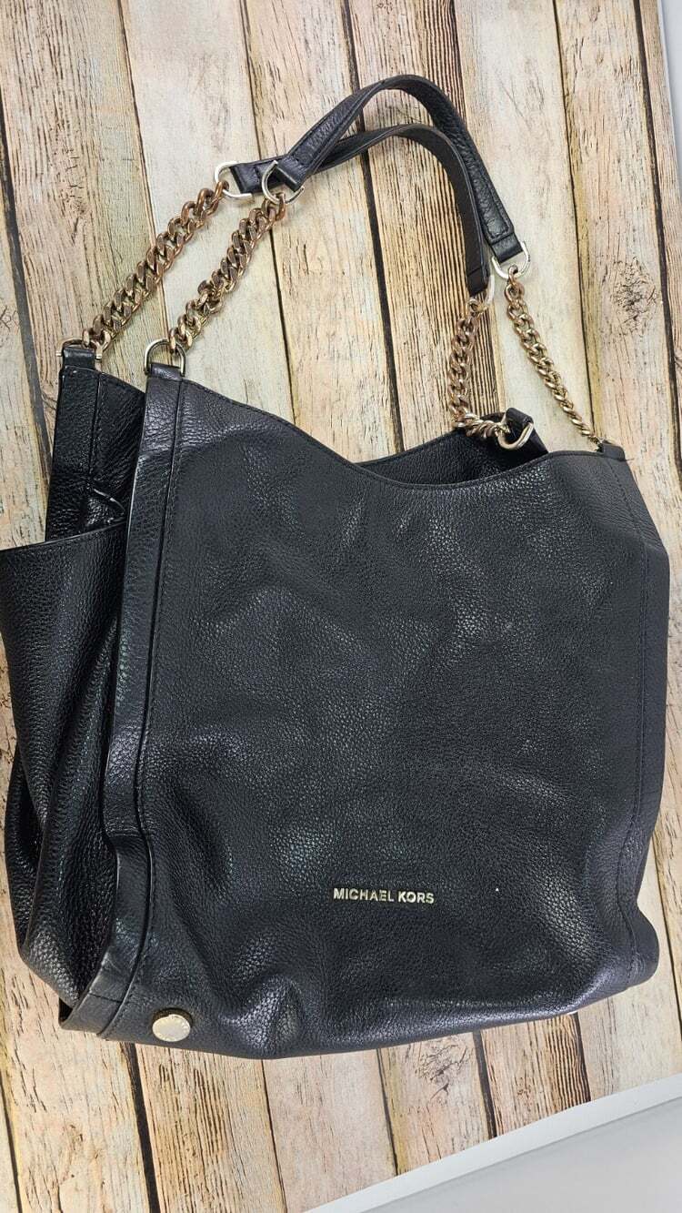 Michael Kors Newbury Medium Chain Shoulder Tote leather gold bag black women